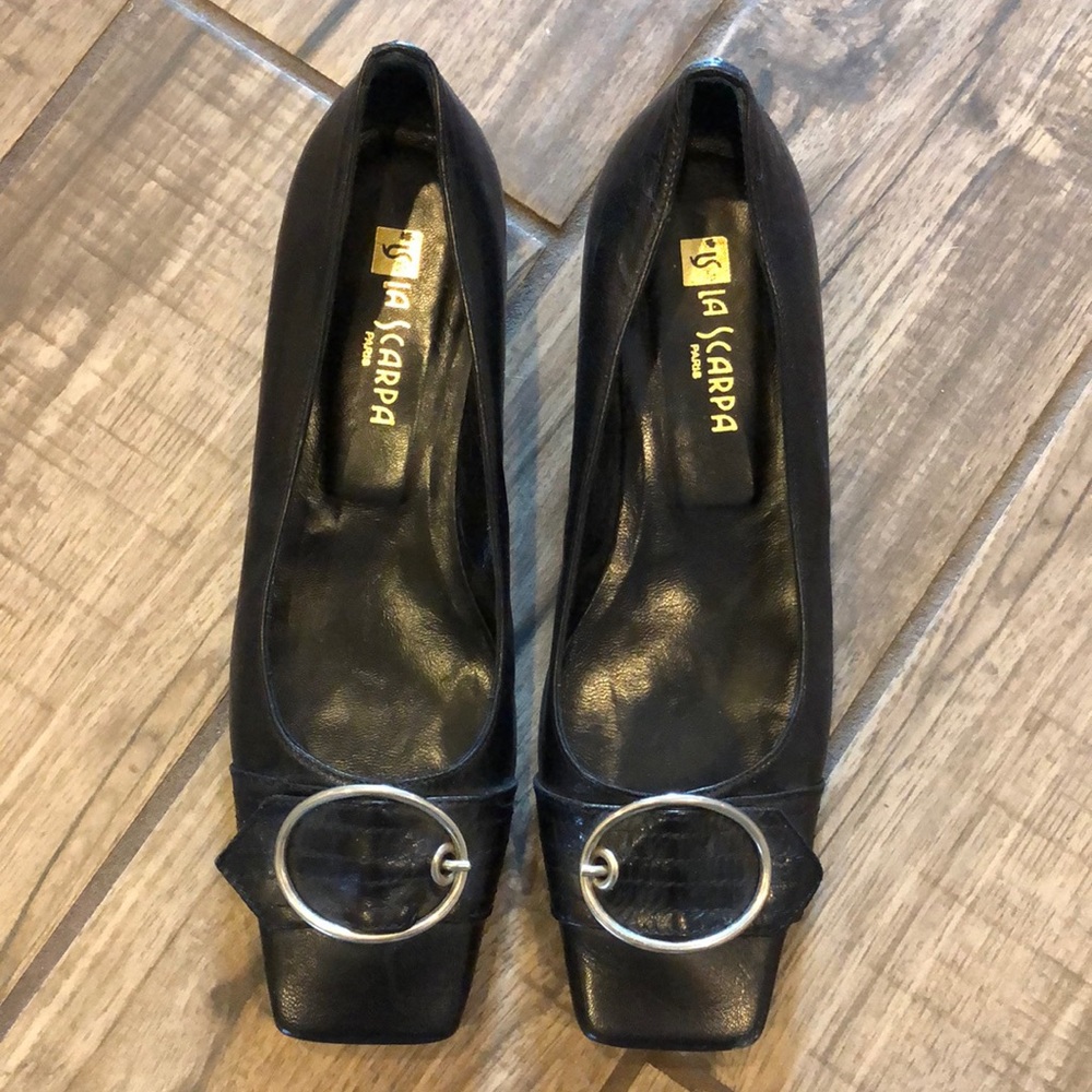 La Scarpa Italian leather kitten heal shoes